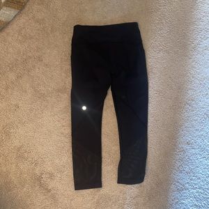 LULULEMON CROP MESH LEGGINGS